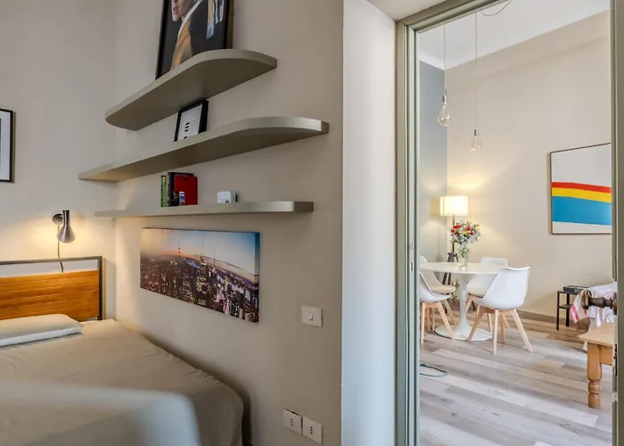 Pantheon Square, Comfort, Super Kingsize Bed * Rom