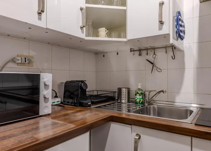 Pantheon Square, Comfort, Super Kingsize Bed Apartment Rom