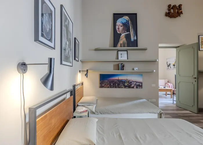 Pantheon Square, Comfort, Super Kingsize Bed Apartment Rom