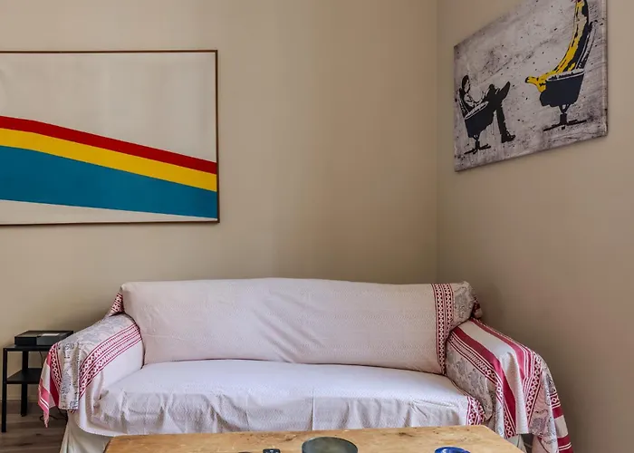 Pantheon Square, Comfort, Super Kingsize Bed * Rom